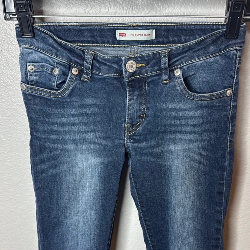 Levi 710 Super Skinny Juniors Blue Jeans - Picture 3 of 9